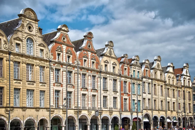 Arras (62000)